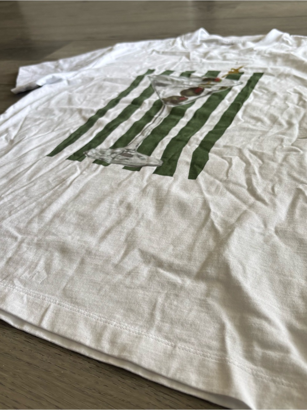 Abercrombie & Fitch Women’s Oversized Martini Tee - Picture 3 of 6